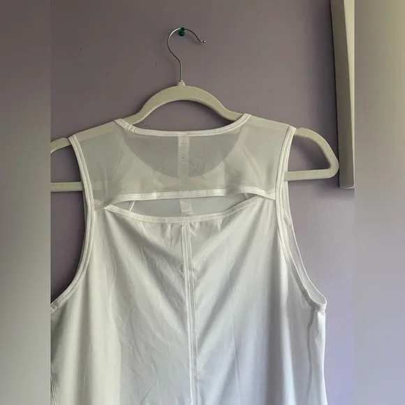 NWT Lululemon Sculpt Tank Top🤍 - Picture 8 of 9